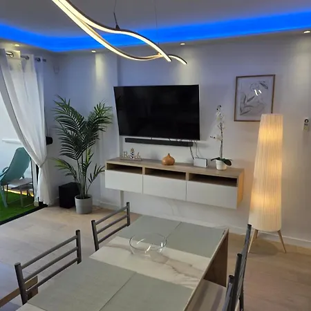 Luxury Alondras E108 Apartment *