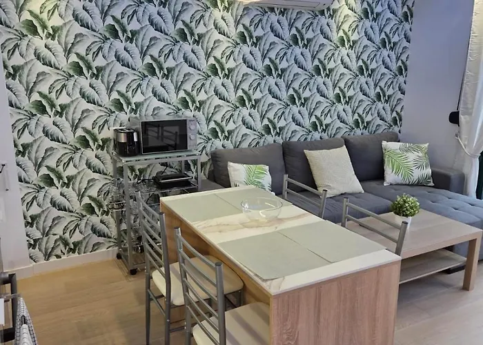 Luxury Alondras E108 公寓 *